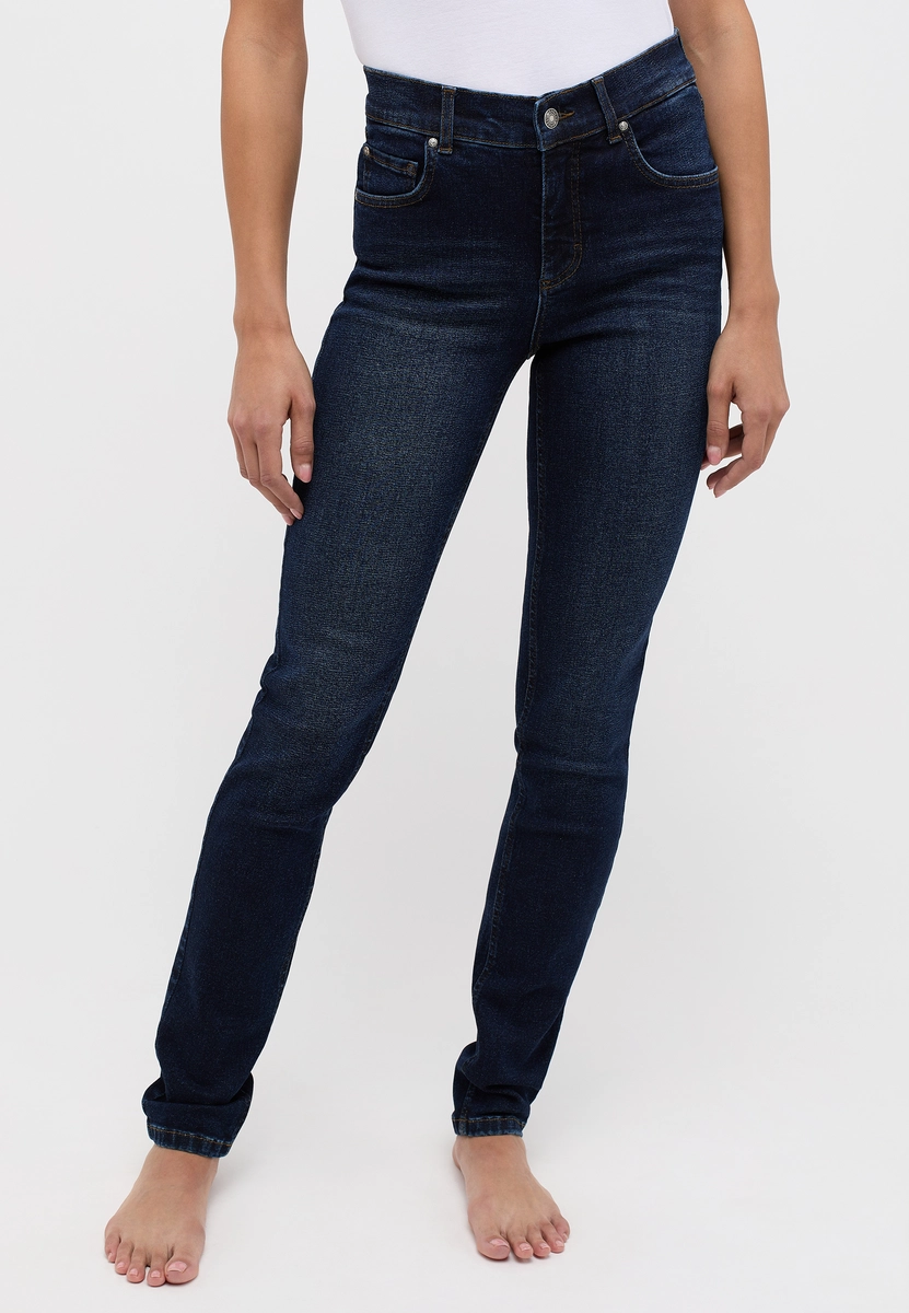 Angels | Skinny