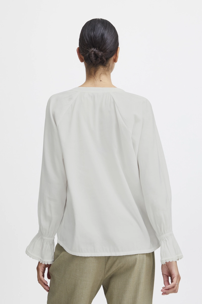 B.YOUNG | BYHELVIG VNECK SHIRT Off White