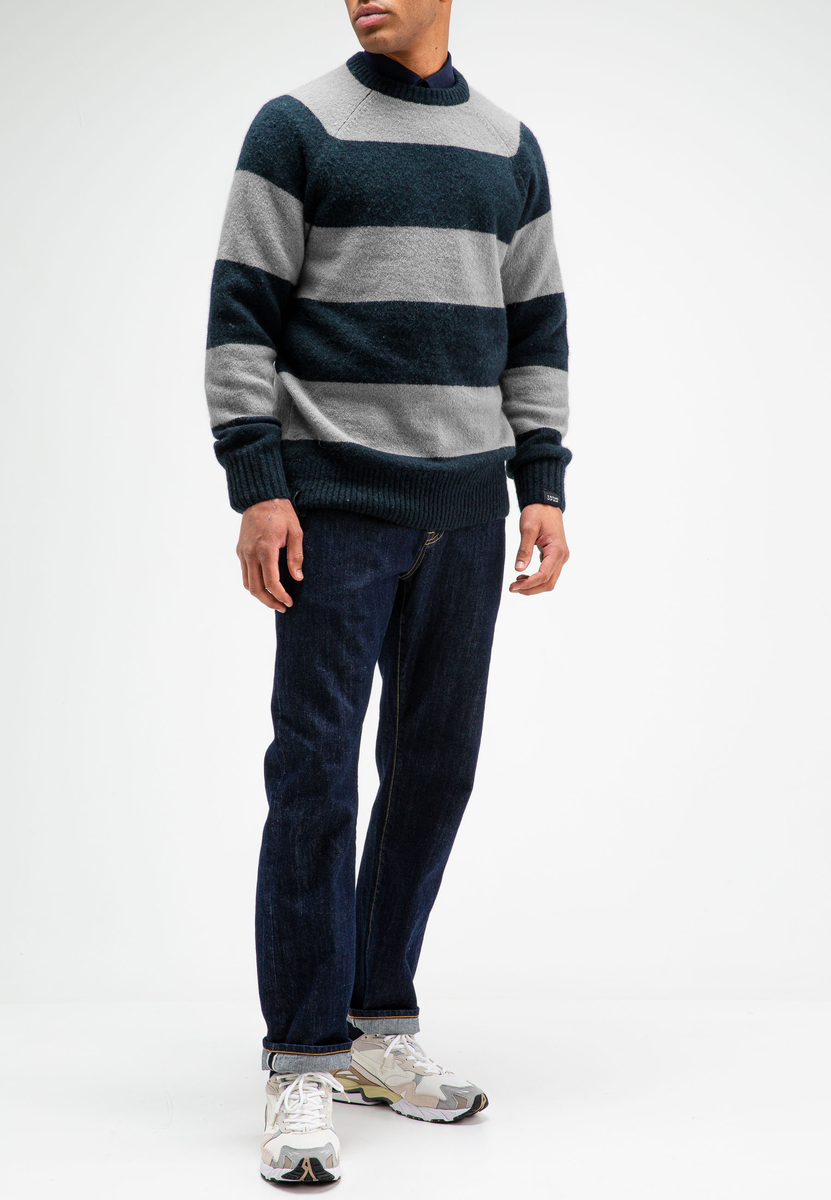 Butcher of Blue | Edmund stripe crew