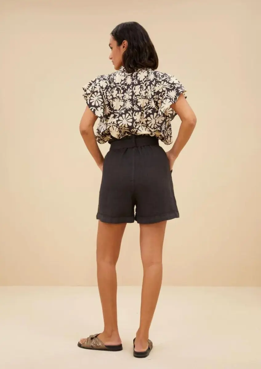 By Bar | June linen shorts