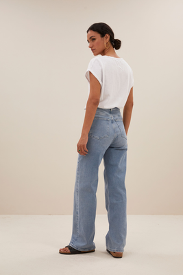 By-Bar | Momi logo top