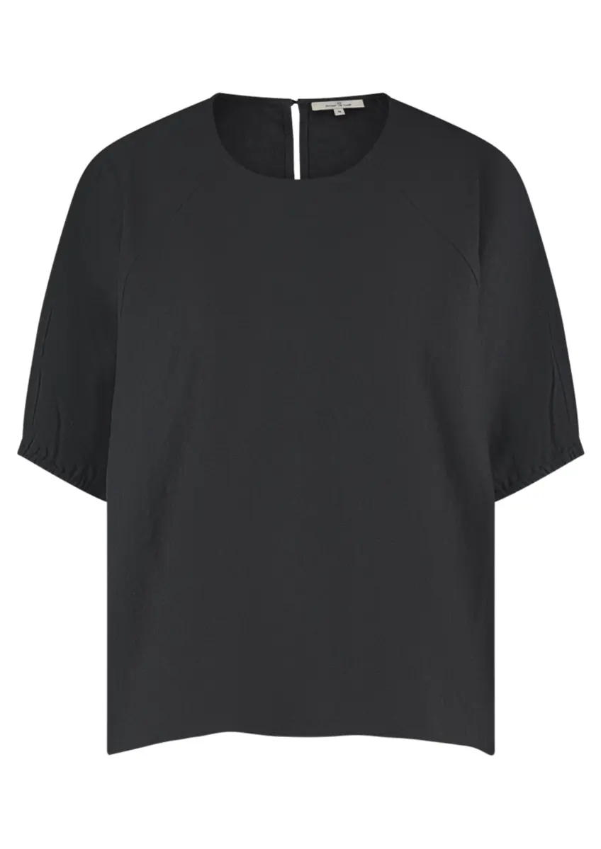 Circle of Trust | Belle top