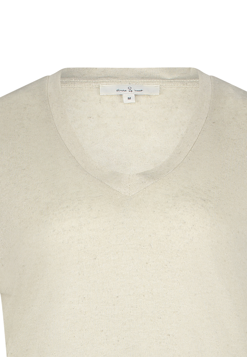 Circle of Trust | Mila tee