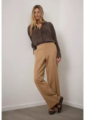 Corel Amsterdam | Carmelia pants solead laminato