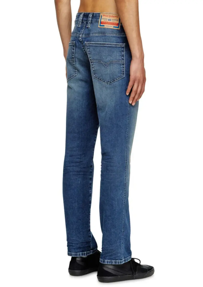 Diesel | 1993 d-vyl