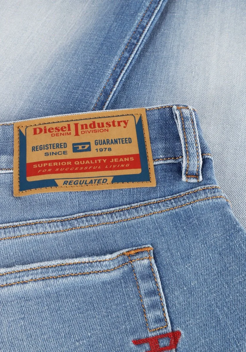 Diesel | Denim dsl men 1979 sleenker