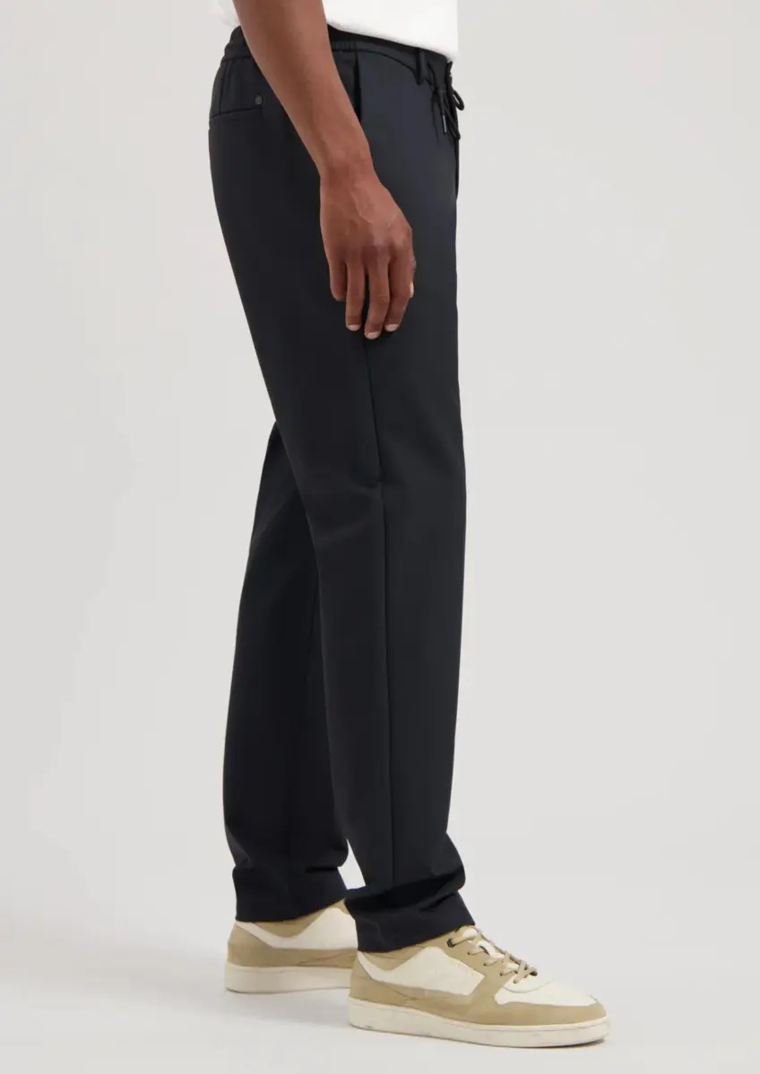 Dstrezzed | Ds_logan tech chino