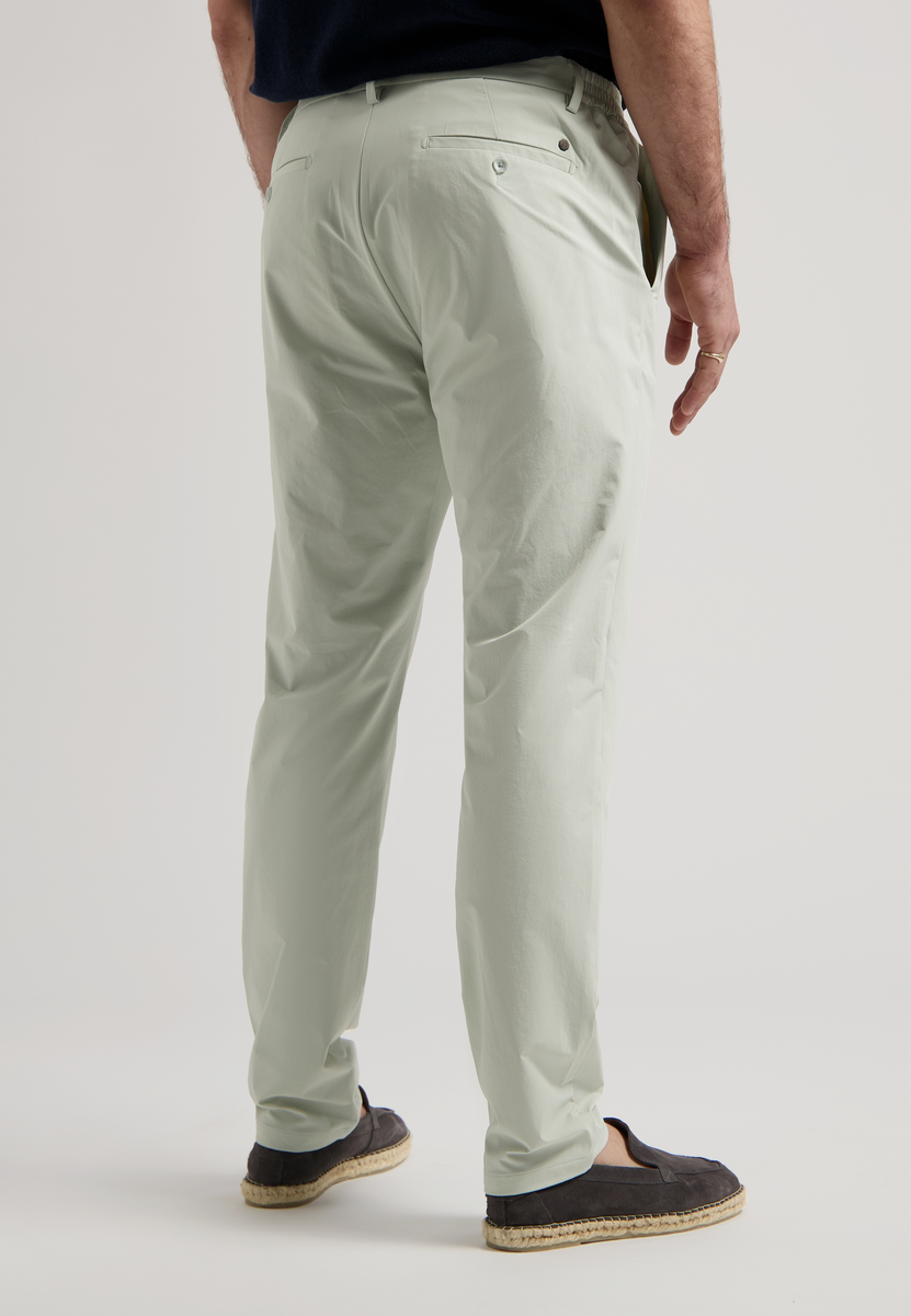 Dstrezzed | Ds_logan tech chino