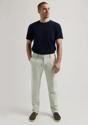 Dstrezzed | Ds_logan tech chino