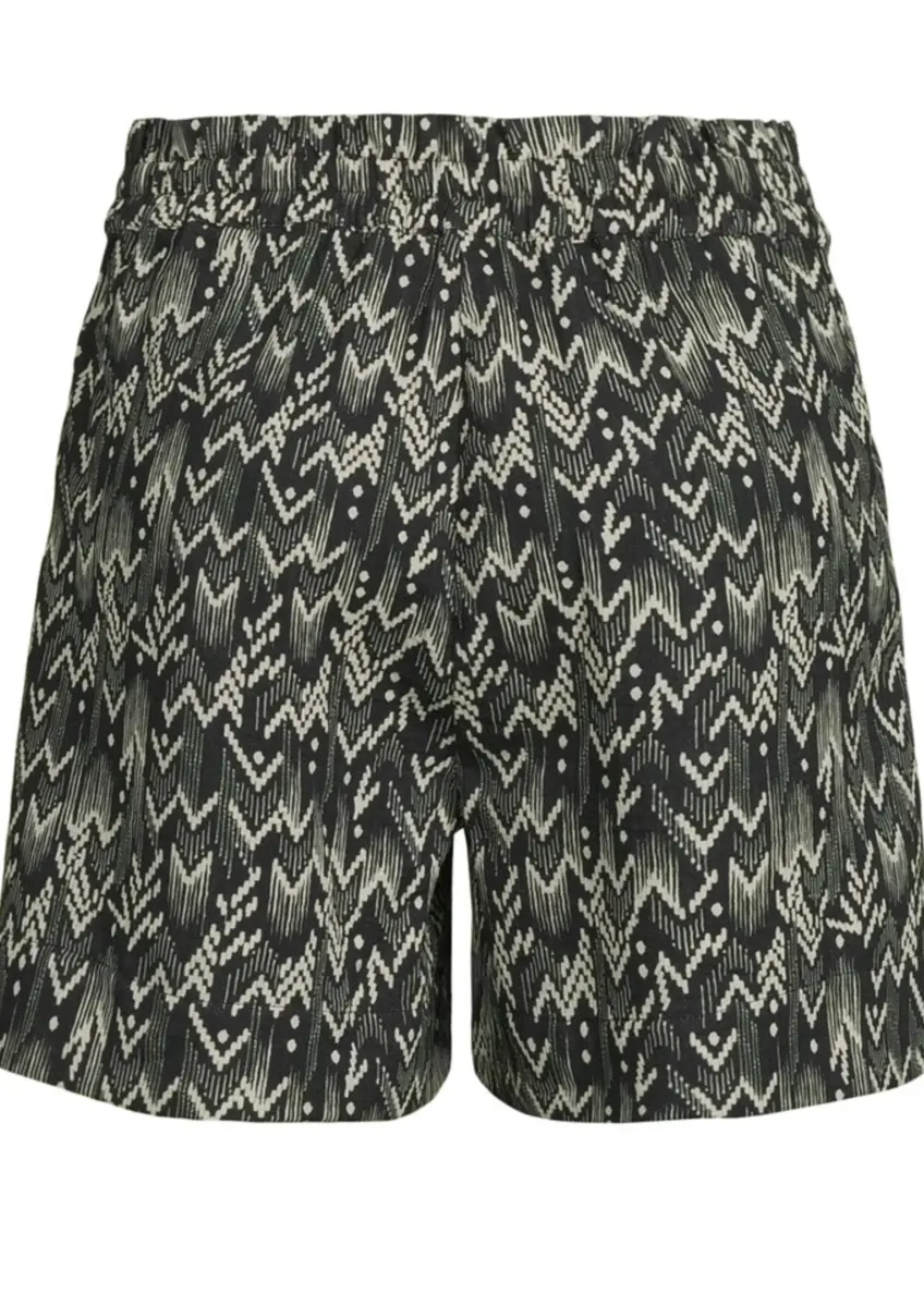 Geisha | Short