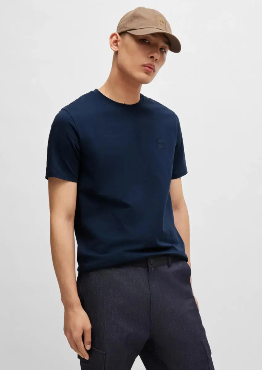 Hugo Boss | Tales 10242631 02