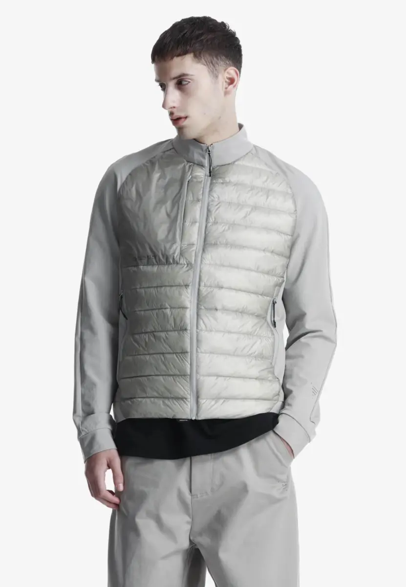Krakatau | Qm467 light grey