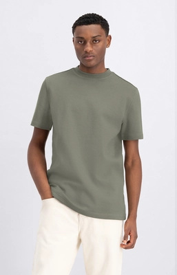 Law of the Sea | Lucid structured tee