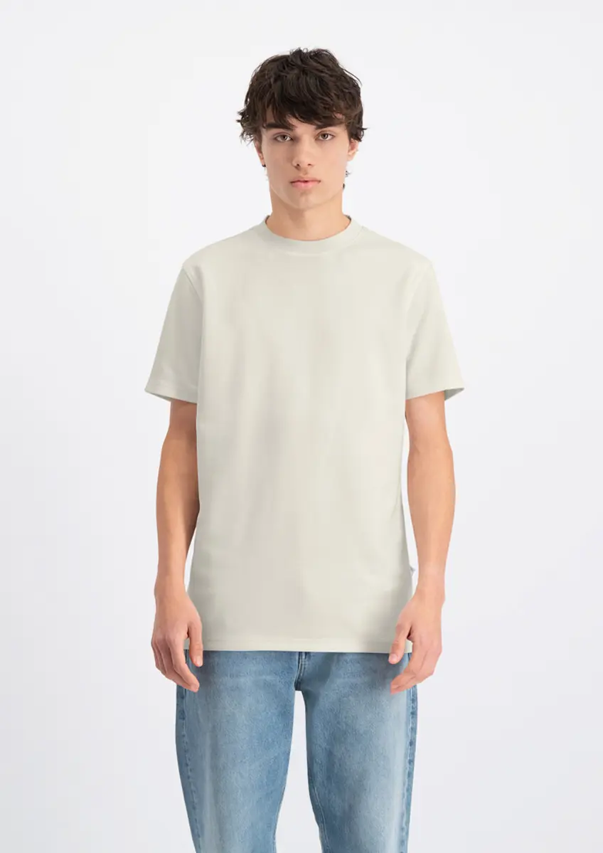 Law of the Sea | outcrop basic tee