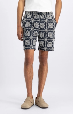 Law of the Sea | Relegant_6-short_m 10260284