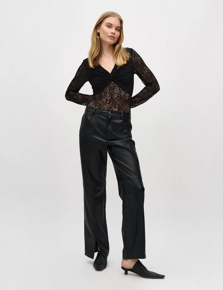MBYM | Mayanna-m. elira. pant