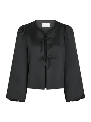 Neo Noir | Daliska dull satin blouse