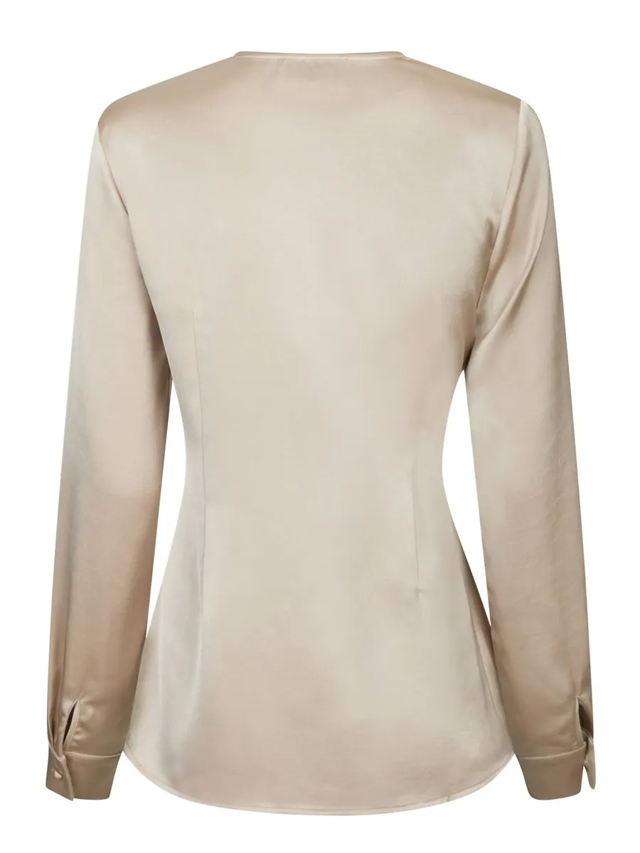 Neo Noir | Petris heavy sateen blouse