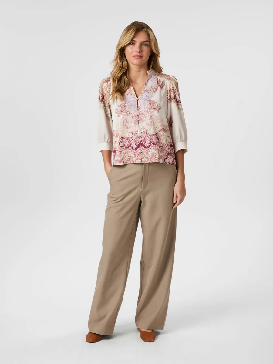Neo Noir | Roselle artist paisley blouse