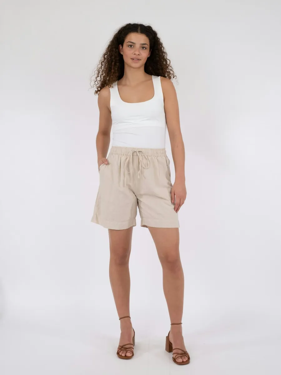Neo Noir | Shea linen shorts