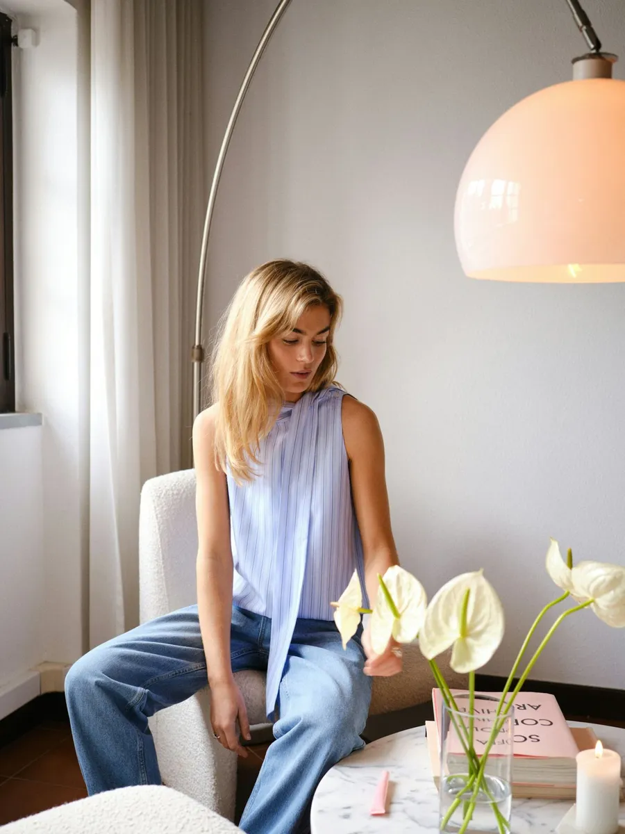 Neo Noir | Veda stripe top