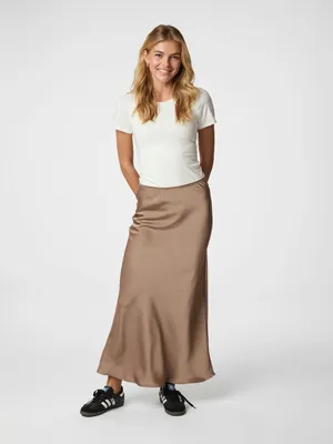Neo Noir | Vicky heavy sateen skirt