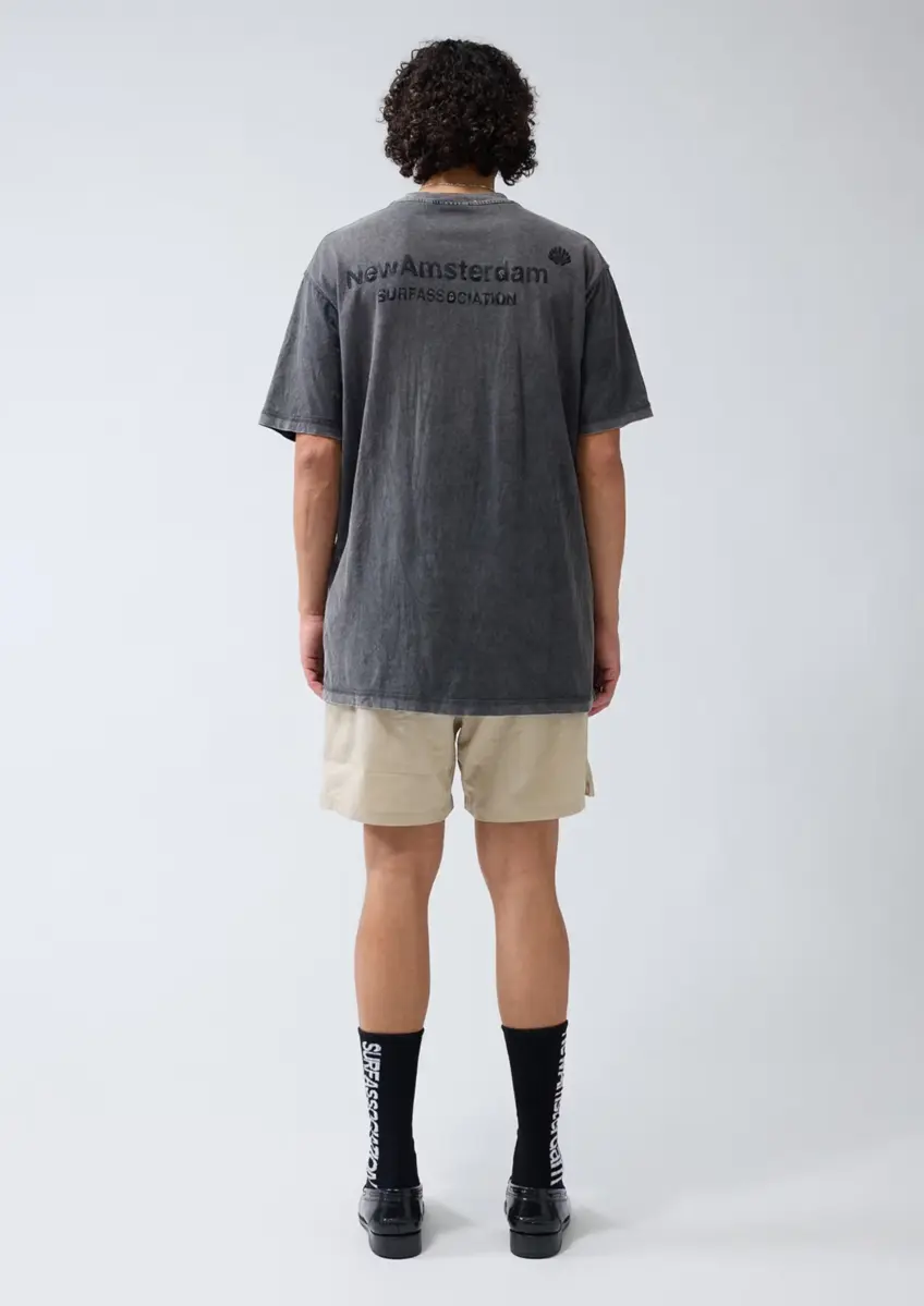 New Amsterdam | Logo tee washed embro black