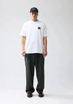 New Amsterdam | Logo tee white/black