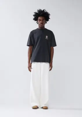 New Amsterdam | Oyster tee black