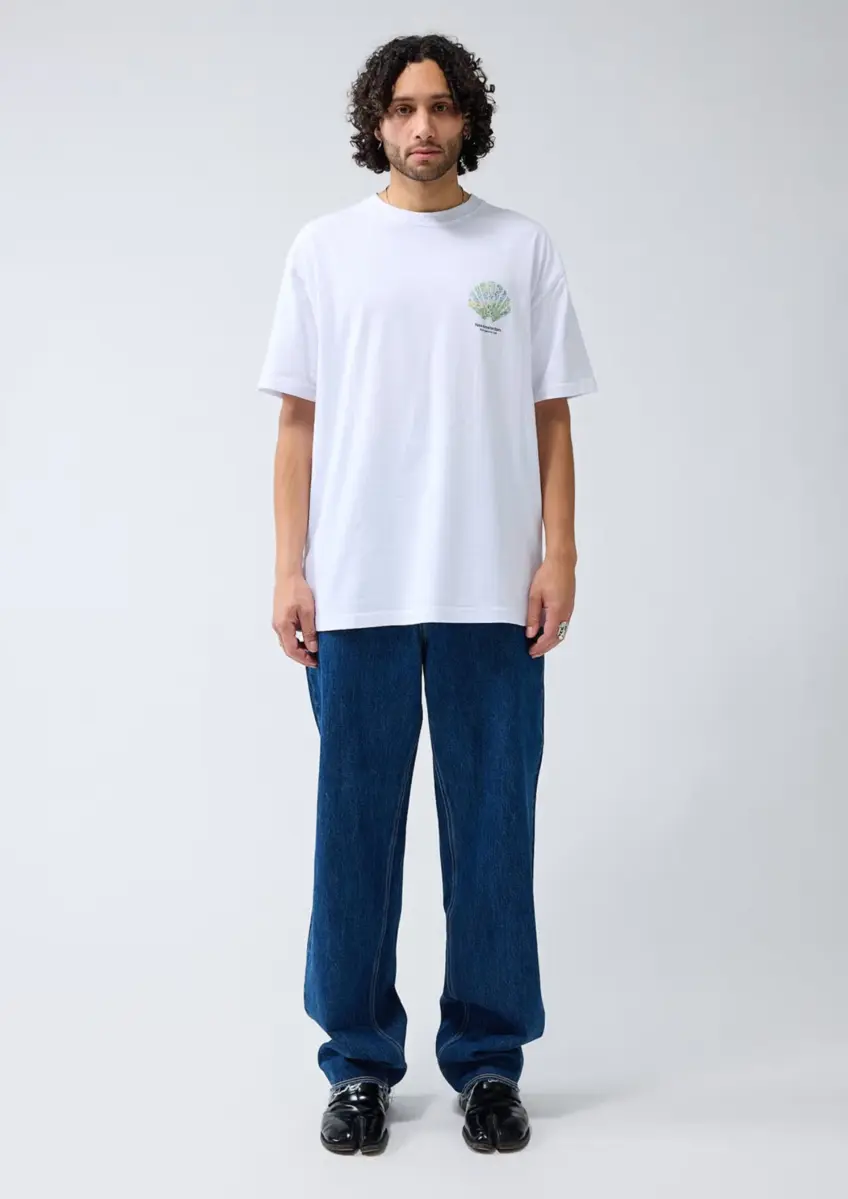 New Amsterdam | Tall grass tee white