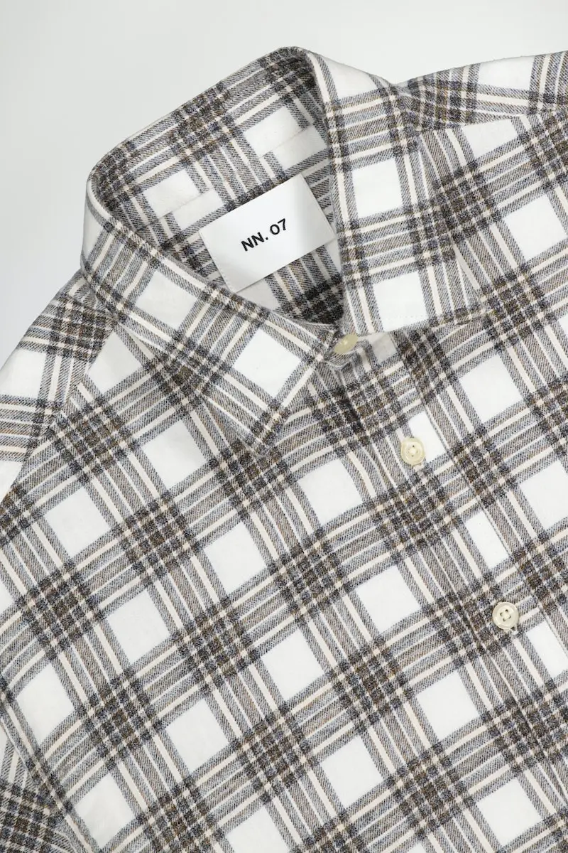 NN07 | Deon 5465 Creme Check