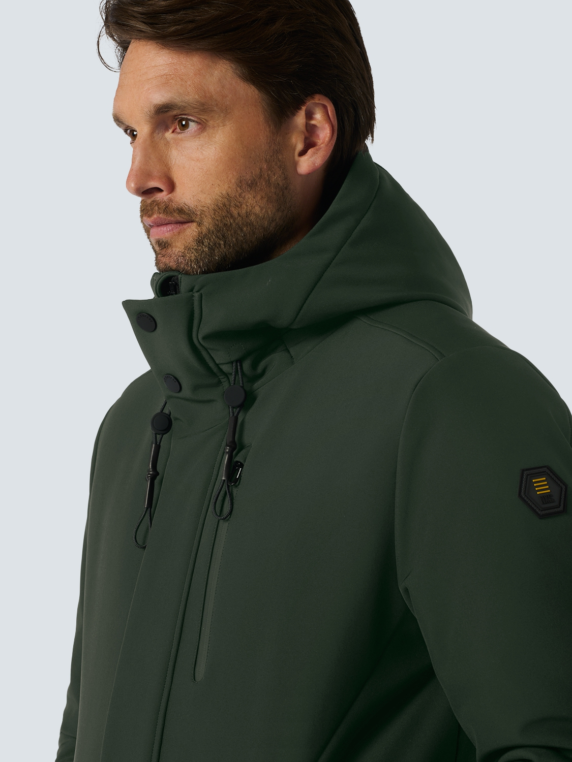 No Excess | Jacket medium long fit hooded softshell stretch