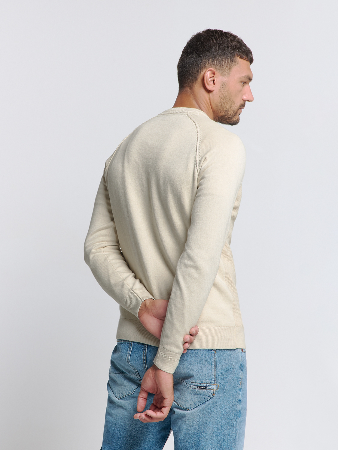 No Excess | Pullover crewneck solid relief knit