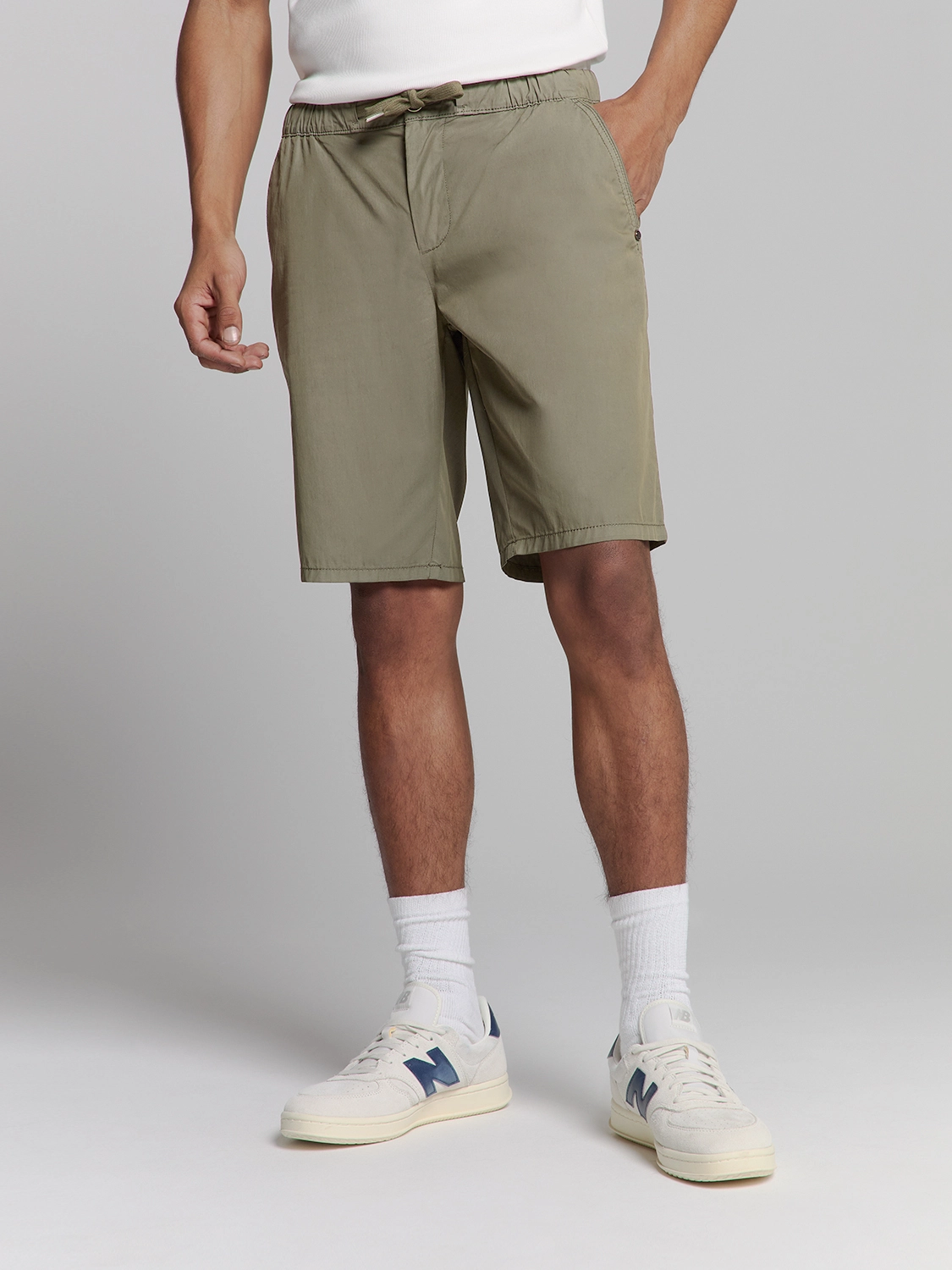 No Excess | Short chino garment dyed light weight stretch