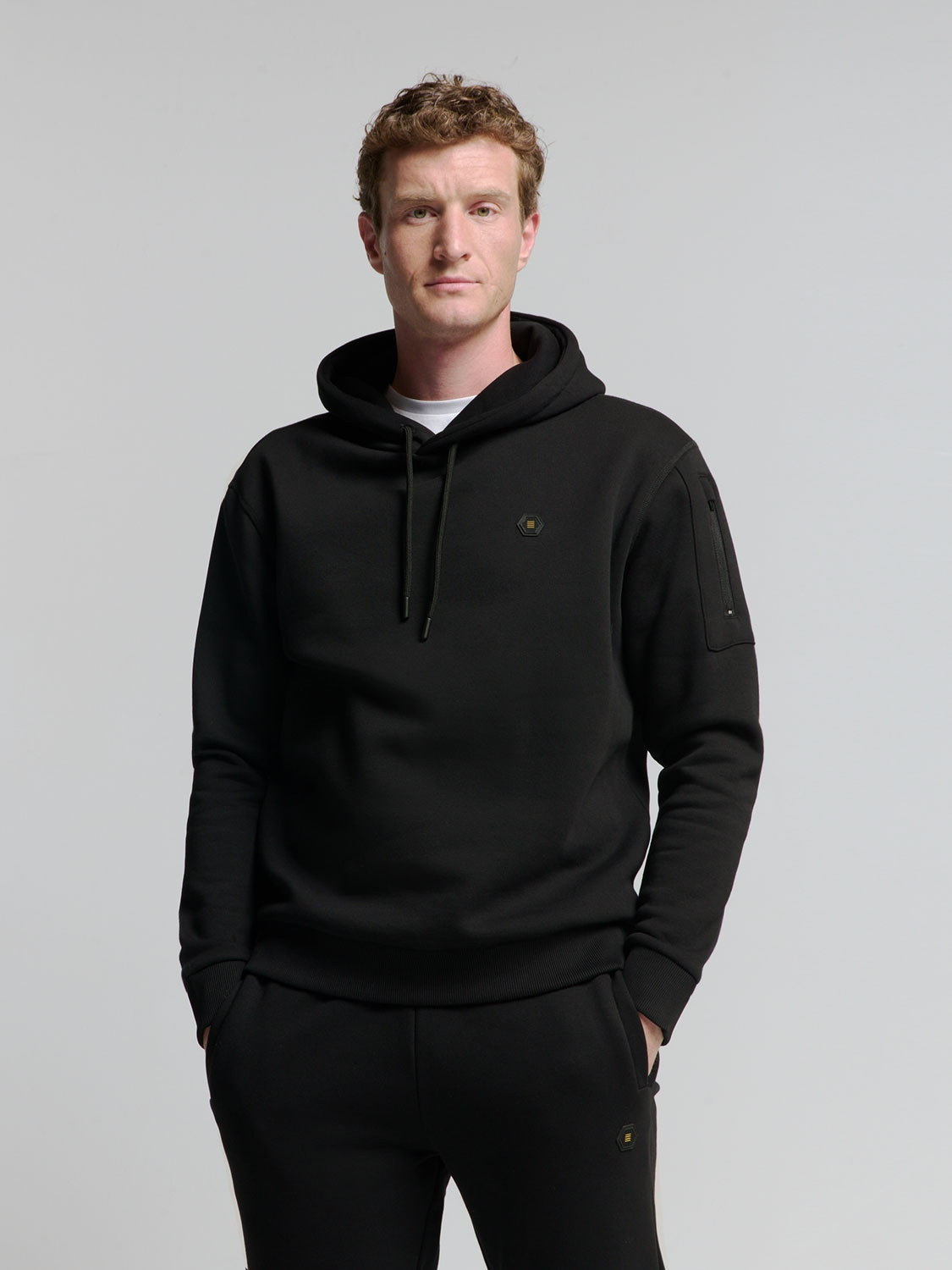No Excess | Sweater hooded