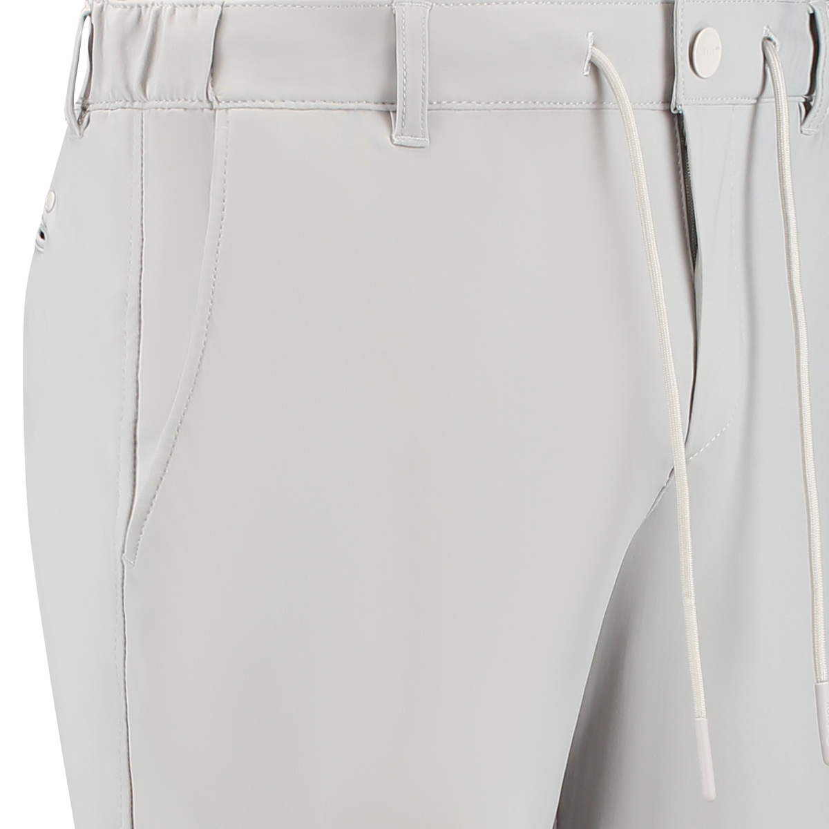 North 84 | Sensitive travel collection