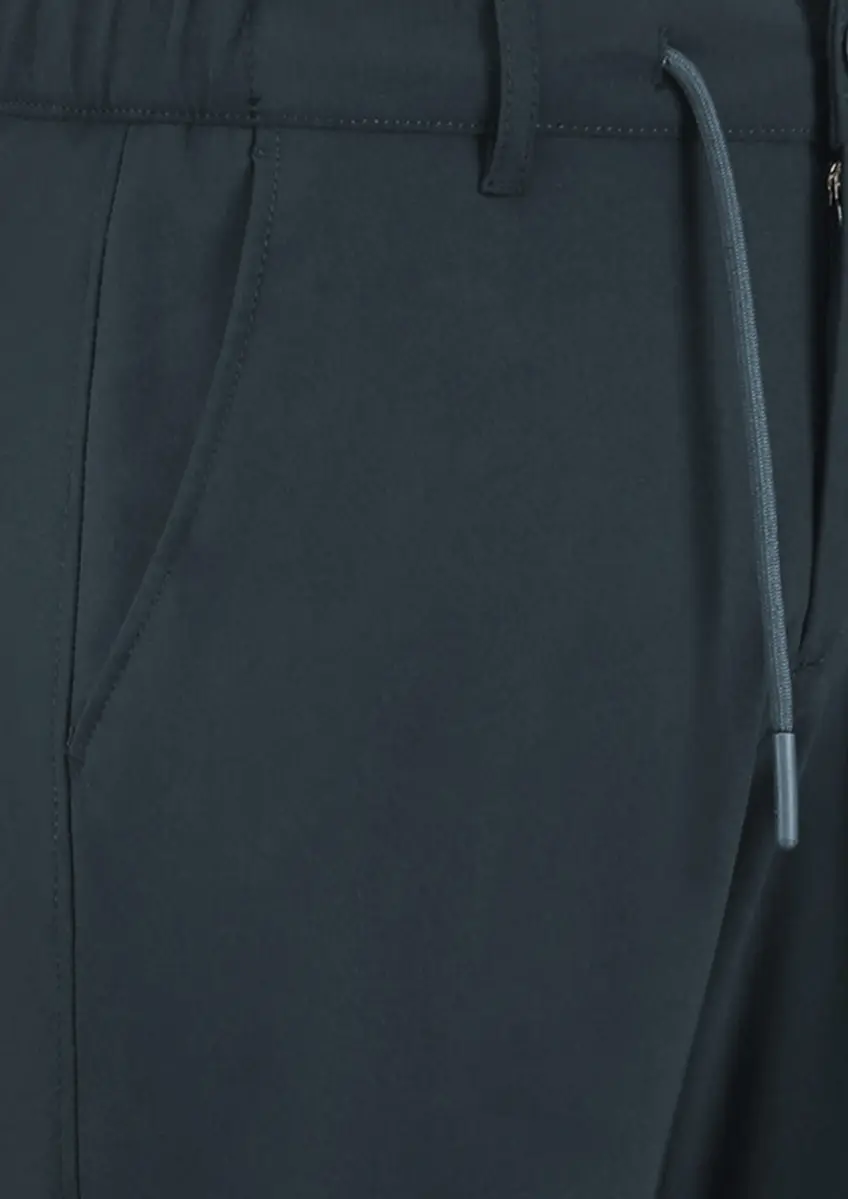 North 84 | Travel pants