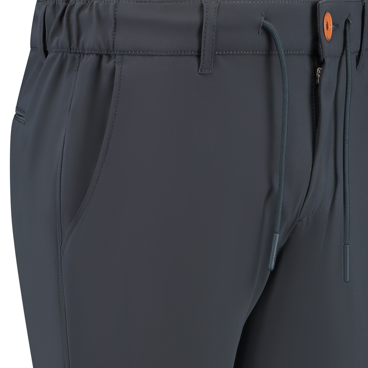 North 84 | Travel shorts