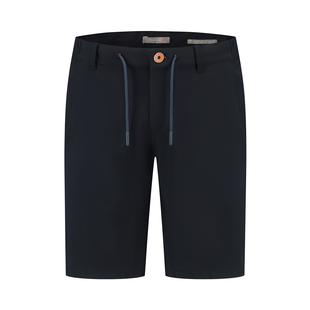 North 84 | Travel shorts