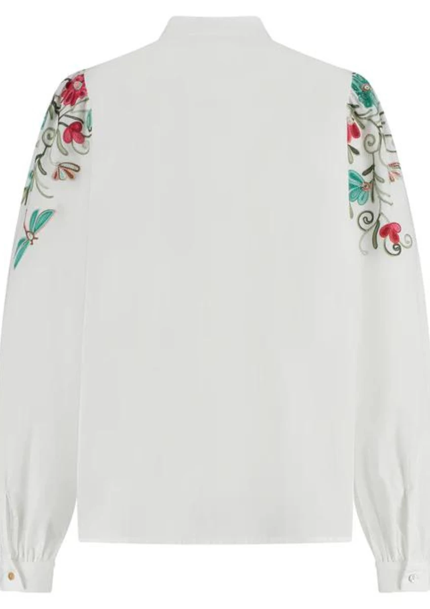 Nukus | Brenda blouse embroidery off white