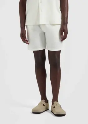 Olaf | Fine check shorts