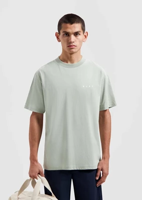 Olaf | PIXELATED FACE TEE PALE GREEN