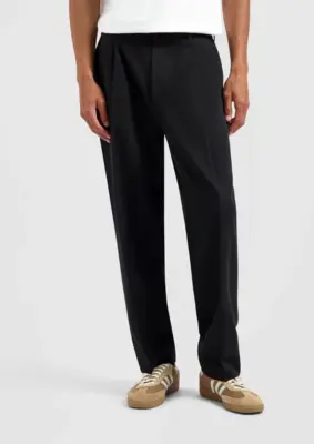 Olaf | Tailored pleated pants