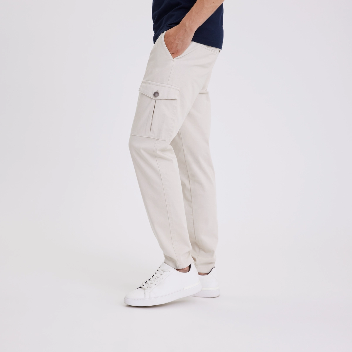 Plain | Hugopl 820 moonbeam