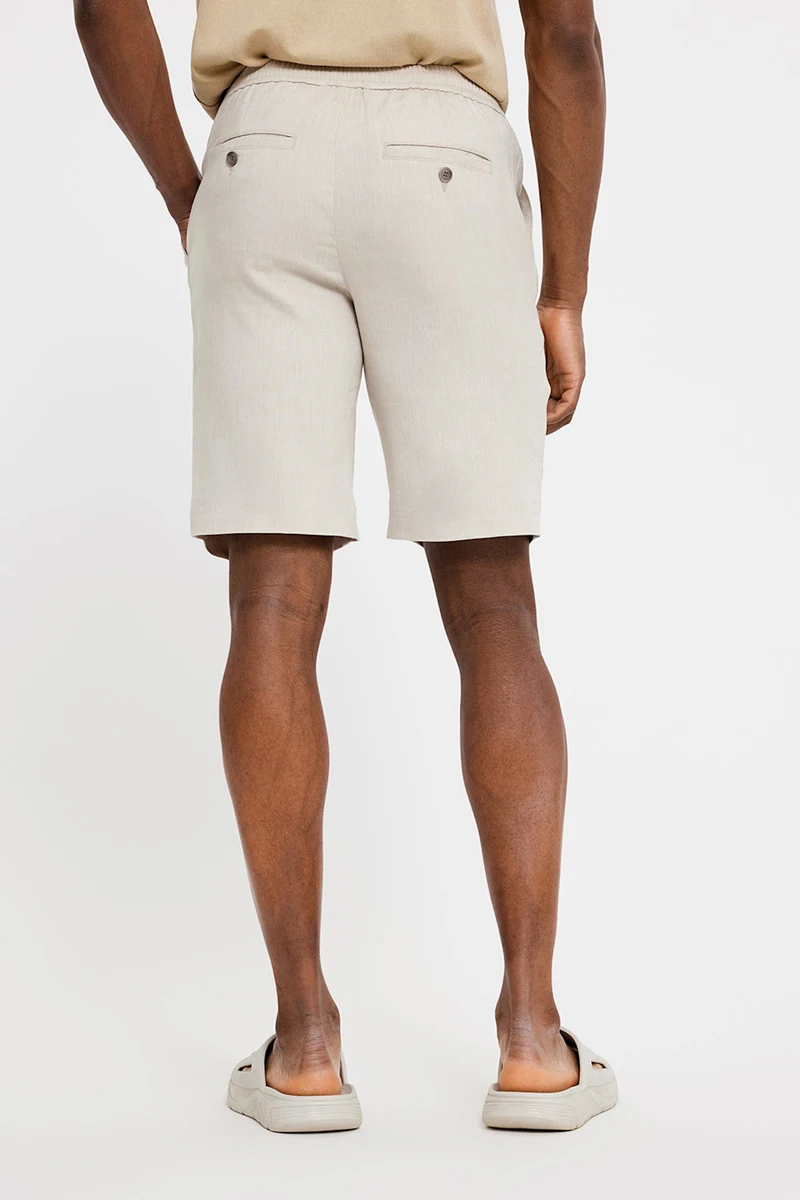 Plain | Theo shorts 769 sand linen