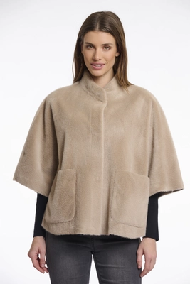 Rino&Pelle | Faux fur cape