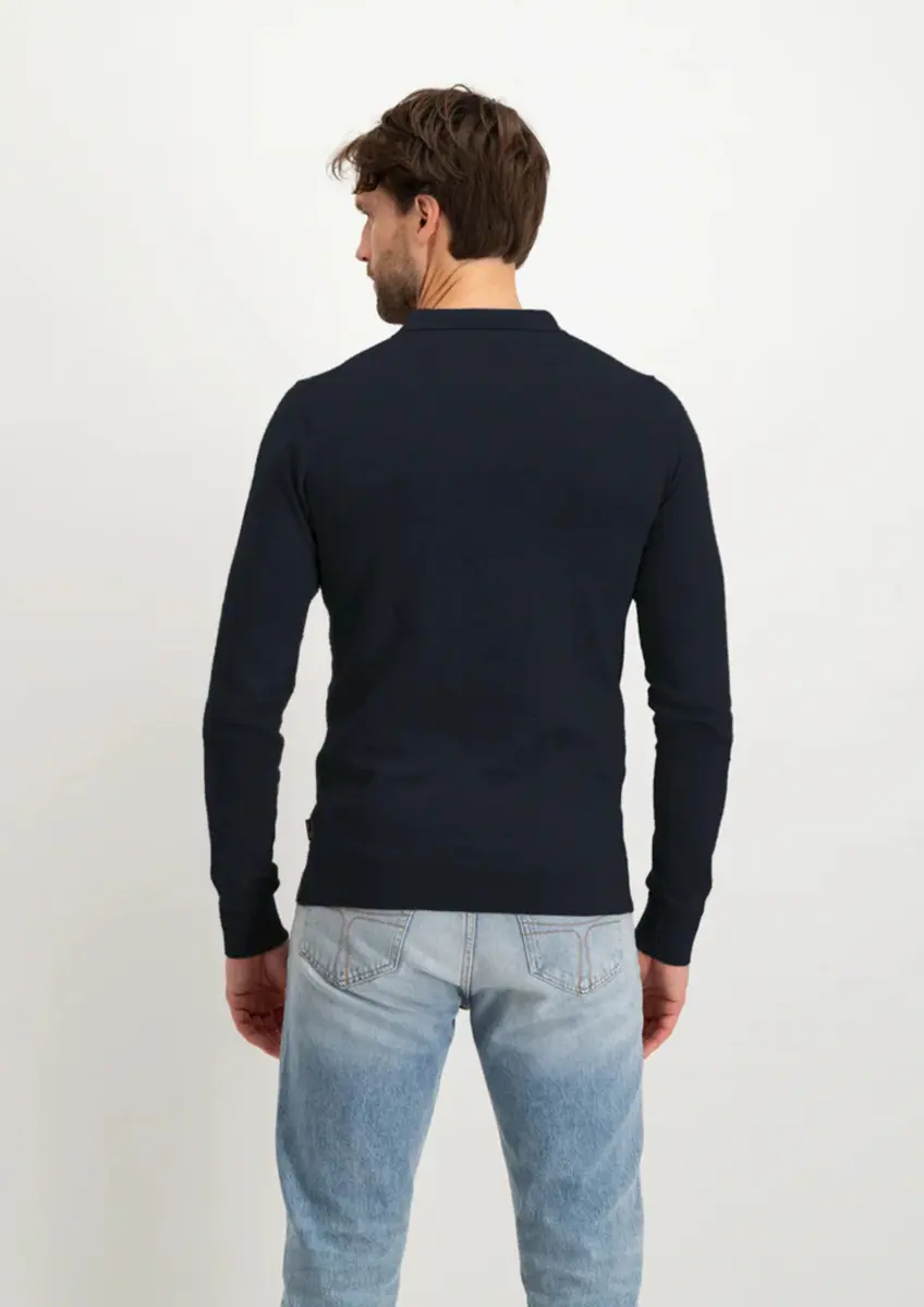 Saint Steve | BEREND-DARK NAVY