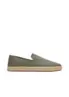 Toms | Santiago.